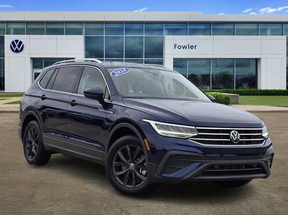 VOLKSWAGEN TIGUAN 4MOTION 2024 3VVMB7AX6RM087883 image VOLKSWAGEN TIGUAN 4MOTION 2024 3VVMB7AX6RM087883 image